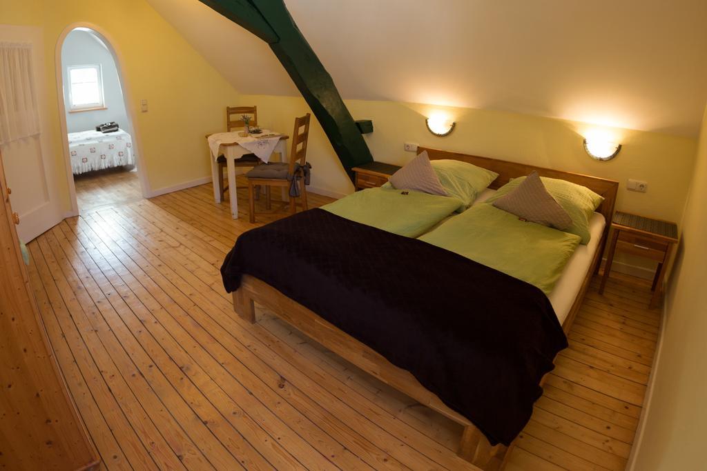 Dooscht Gaestehaus Reichshof Kröv エクステリア 写真